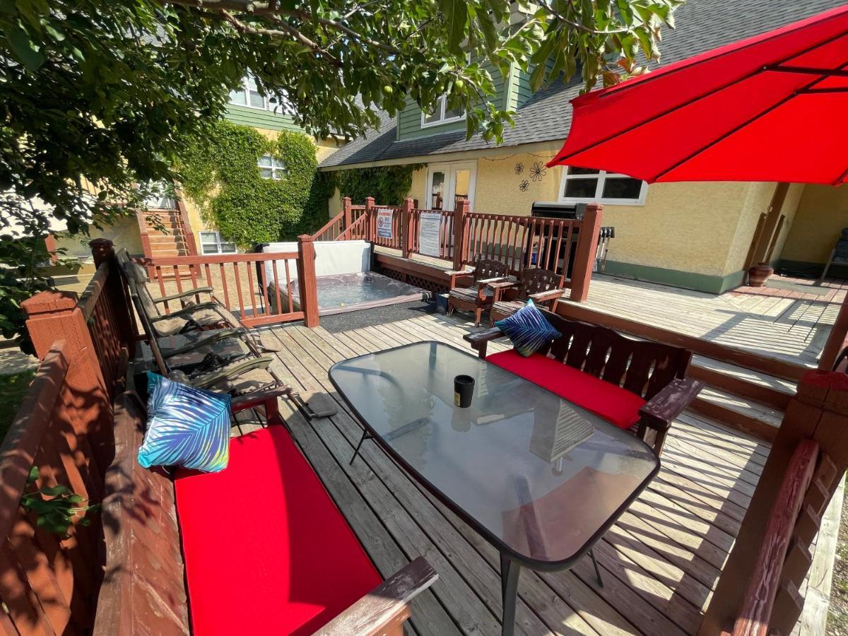 Blaeberry Valley Vacation Rentals ゴールデン エクステリア 写真